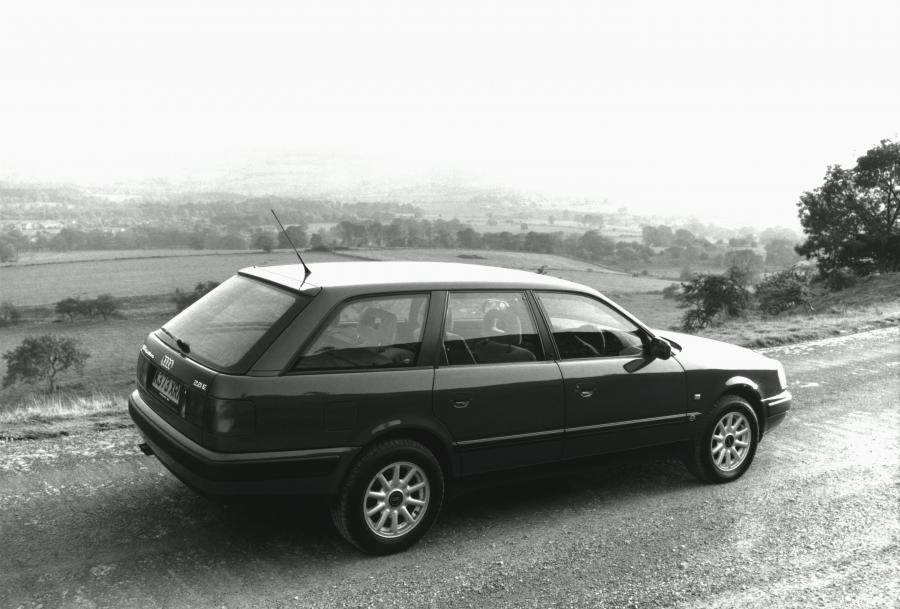  Audi 100 Quattro Estate (4A, C4) 1990 года  (фото 1 из 2)